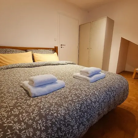 Kindstay W Free Parking Near Prague Airport